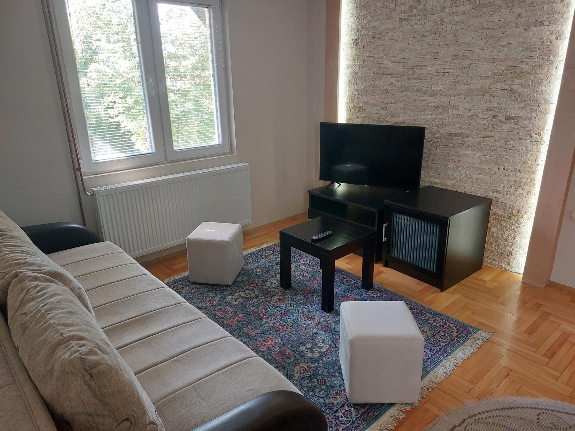 Eho Apartment *